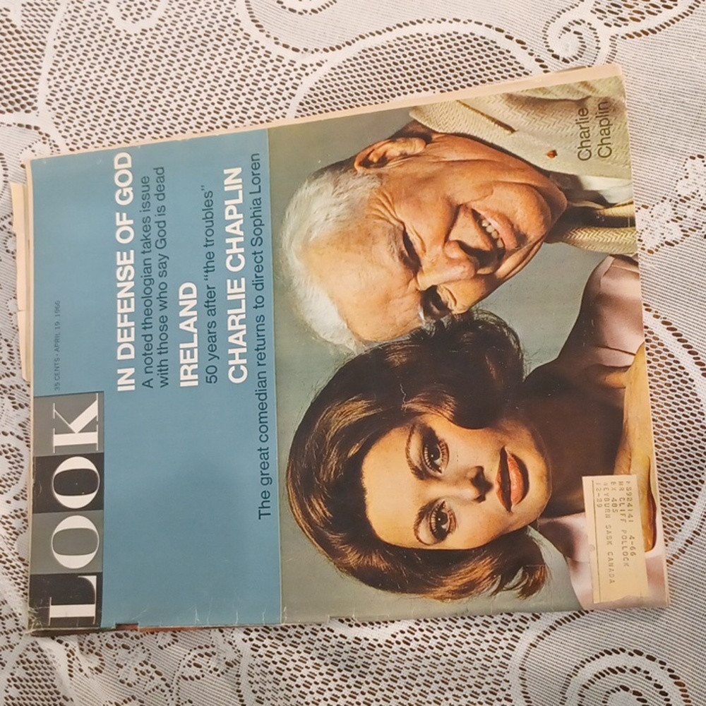 VINTAGE  1966 LOOK  magazine